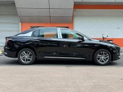 Hongqi E-QM5 2025 500km rental version - фото 10