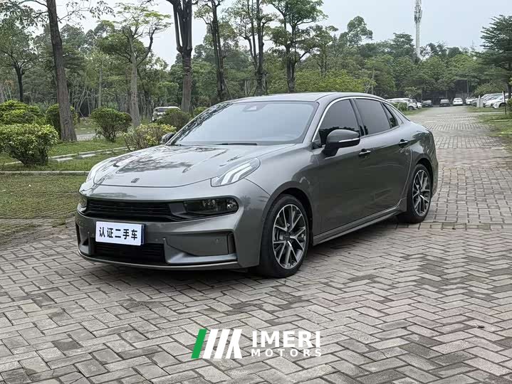 Lynk & Co 03 2.0TD DCT Pro - автомобиль из Китая