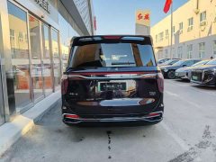 Hongqi HQ9 PHEV 2.0T four-wheel drive luxury version - фото 9