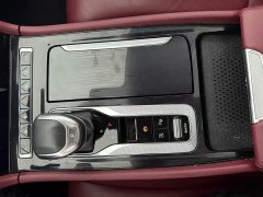 Hongqi H5 2.0T automatic smart connected flag version - фото 11