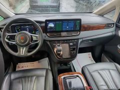Hongqi HQ9 PHEV 2.0T four-wheel drive luxury version - фото 4