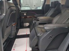 Hongqi HQ9 PHEV 2.0T four-wheel drive luxury version - фото 6