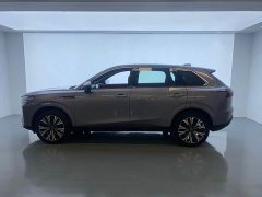 Hongqi HS6 PHEV 2026 220 four-wheel drive smart hybrid version - фото 4