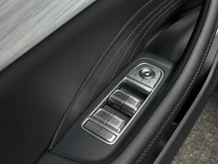 Hongqi H5 2.0T Automatic Zhilianqichang Edition - фото 12