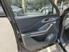 Hongqi HS7 PHEV 2.0T PHEV four-wheel drive Qichang version 6 seats - фото 6