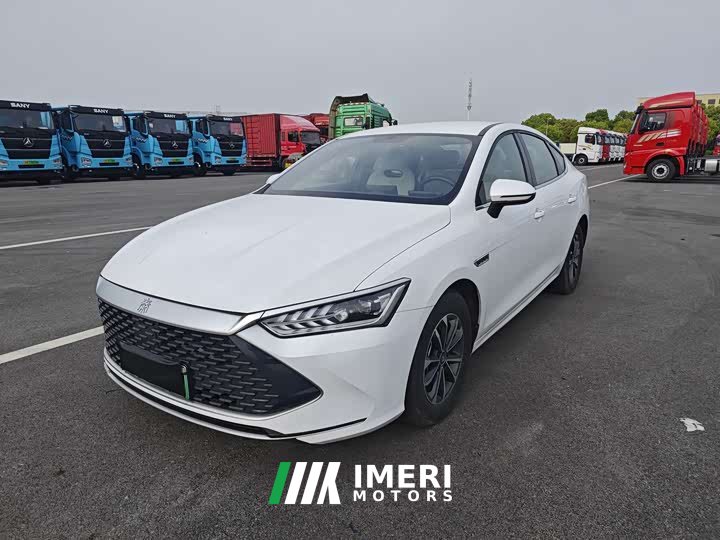 BYD Qin PLUS 2025 DM-i smart driving version 55KM leading - автомобиль из Китая