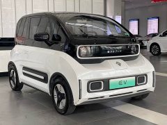 Baojun E300 2020 Plus Star Intelligent Travel Edition - фото 3