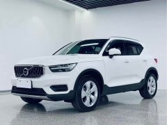 Volvo XC40 T4 four-wheel drive smart travel fashion version - фото 1