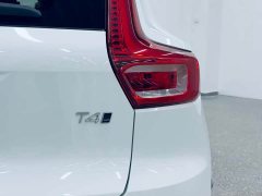 Volvo XC40 T4 four-wheel drive smart travel fashion version - фото 14