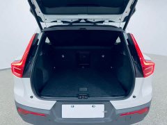Volvo XC40 T4 four-wheel drive smart travel fashion version - фото 18