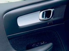 Volvo XC40 T4 four-wheel drive smart travel fashion version - фото 19