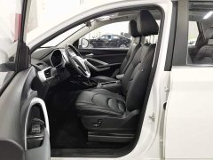 Baojun 530 Global Car Anniversary Edition 1.5T CVT Premium Interconnected 7-seater - фото 10
