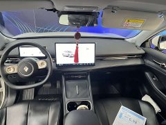 Baojun Yunhai 2024 140km plug-in hybrid version - фото 9
