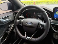 Lynk & Co Focus 2022 Hatchback EcoBoost 180 Automatic ST Line - фото 17