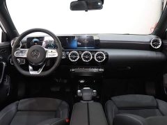 Mercedes-Benz A-Class 2022 Facelift Three A 200 L Sports Sedan Fashionable - фото 12