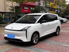 Lynk & Co Pentium NAT Comfort Travel Edition 100kW 419km - фото 2