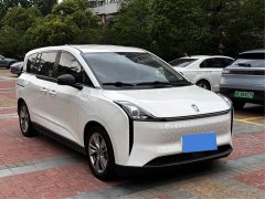Lynk & Co Pentium NAT Comfort Travel Edition 100kW 419km - фото 3