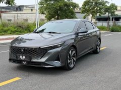 Changan UNI-V 1.5T DCT Pilot Edition - фото 1