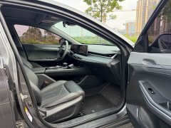 Changan UNI-V 1.5T DCT Pilot Edition - фото 12