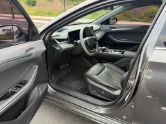 Changan UNI-V 1.5T DCT Pilot Edition - фото 4