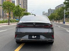 Changan UNI-V 1.5T DCT Pilot Edition - фото 7