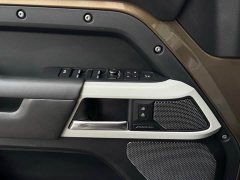 Land Rover Defender 110 P400 X-DYNAMIC HSE - фото 13