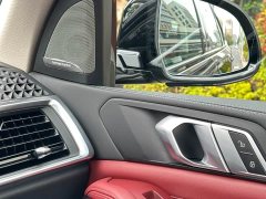 BMW X5 2023 xDrive 30Li Exclusive M Sports Night Package - фото 11