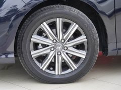 Porsche 2.0L e:HEV Edition - фото 15