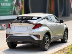 Toyota C-HR 2.0L Luxury Edition - фото 4