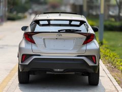 Toyota C-HR 2.0L Luxury Edition - фото 5
