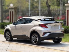 Toyota C-HR 2.0L Luxury Edition - фото 6