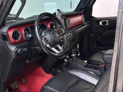Mercedes-Benz Wrangler 2.0T Rubicon 4-Door - фото 10