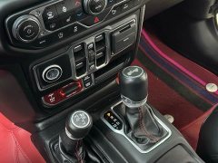 Mercedes-Benz Wrangler 2.0T Rubicon 4-Door - фото 14