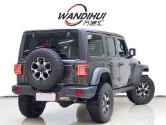 Mercedes-Benz Wrangler 2.0T Rubicon 4-Door - фото 4
