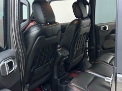 Mercedes-Benz Wrangler 2.0T Rubicon 4-Door - фото 9