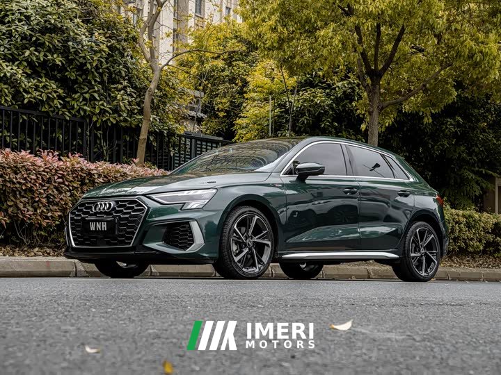 Audi A3 Sportback 35 TFSI Fashion Version - автомобиль из Китая