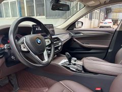 BMW 5 Series 530Li Leading Luxury Package - фото 4