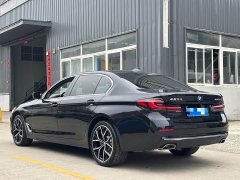 BMW 5 Series 530Li Leading Luxury Package - фото 9