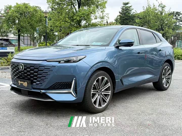 Changan UNI-K 2.0T all-wheel drive premium - автомобиль из Китая