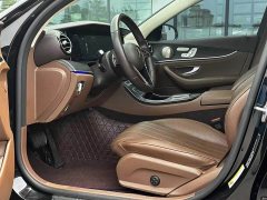 Mercedes-Benz E-Class E 300 L Premium - фото 4