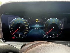 Mercedes-Benz E-Class E 300 L Premium - фото 9
