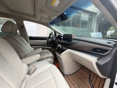 Buick GL8 652T Luxury Version - фото 12