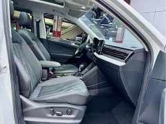 Volkswagen Tiguan L 330TSI automatic two-wheel drive R-Line version - фото 17