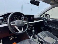 Volkswagen Tiguan L 330TSI automatic two-wheel drive R-Line version - фото 8
