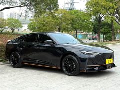 Changan UNI-V 1.5T Edition - фото 2