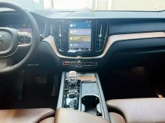 Volvo XC60 B5 four-wheel drive Zhiyuan Deluxe Edition - фото 10