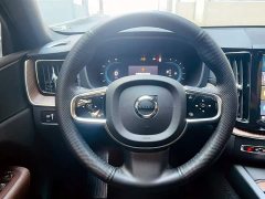Volvo XC60 B5 four-wheel drive Zhiyuan Deluxe Edition - фото 11