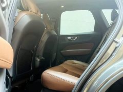 Volvo XC60 B5 four-wheel drive Zhiyuan Deluxe Edition - фото 8