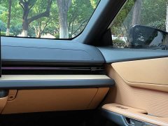 Lexus ES 300h - фото 19