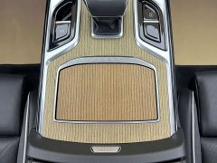 Hongqi E-HS9 690km flagship version six seats - фото 20
